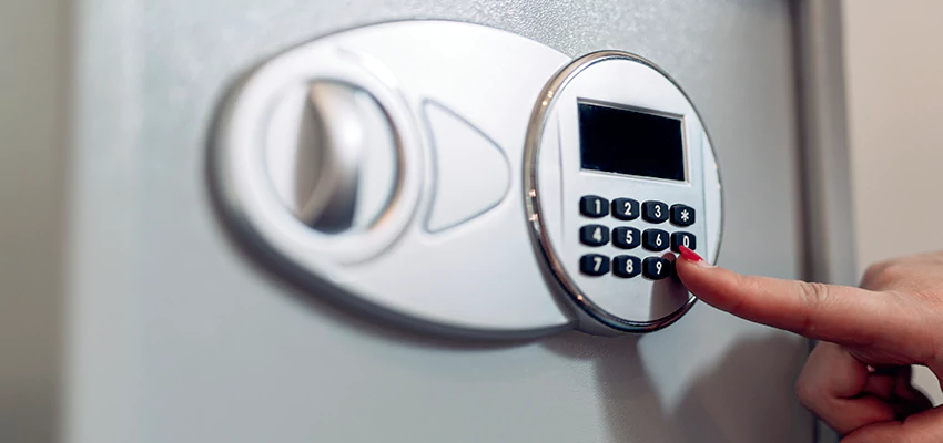 Jewelry Safe Cracking in Laguna Hills, California