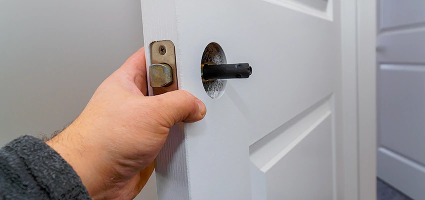 Nighttime Locksmith For Lock Repair in Laguna Hills, CA
