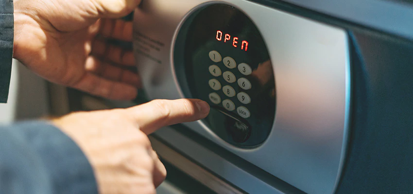 Cash Safe Openers in Laguna Hills, California