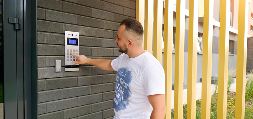 Locksmith Company For Smart Lock System Installation in Laguna Hills, California